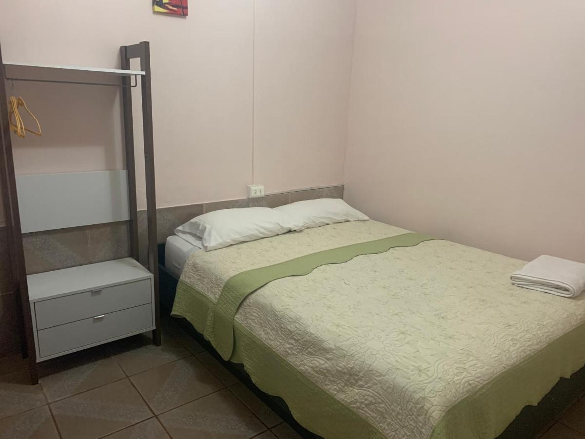 Hostal Iria Antofagasta Exteriör bild